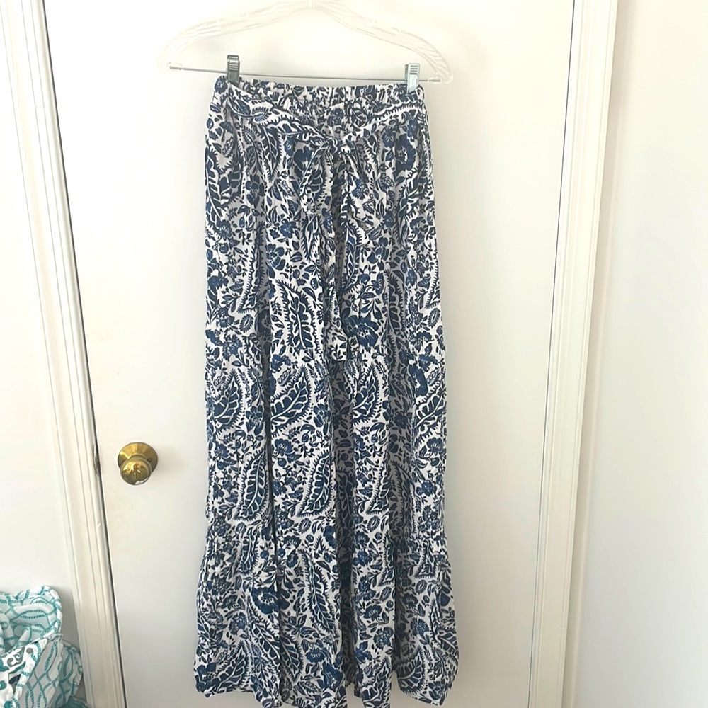 Maxi skirt